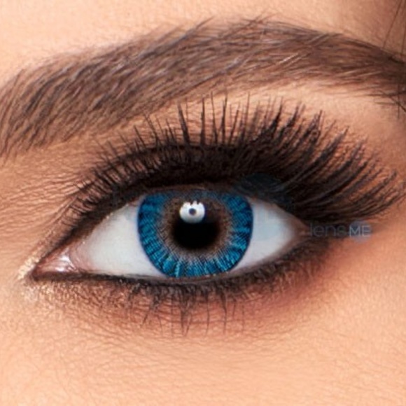 Other - 🆕 FRESH LOOK TRUE SAPPHIRE COSMETIC COLORS